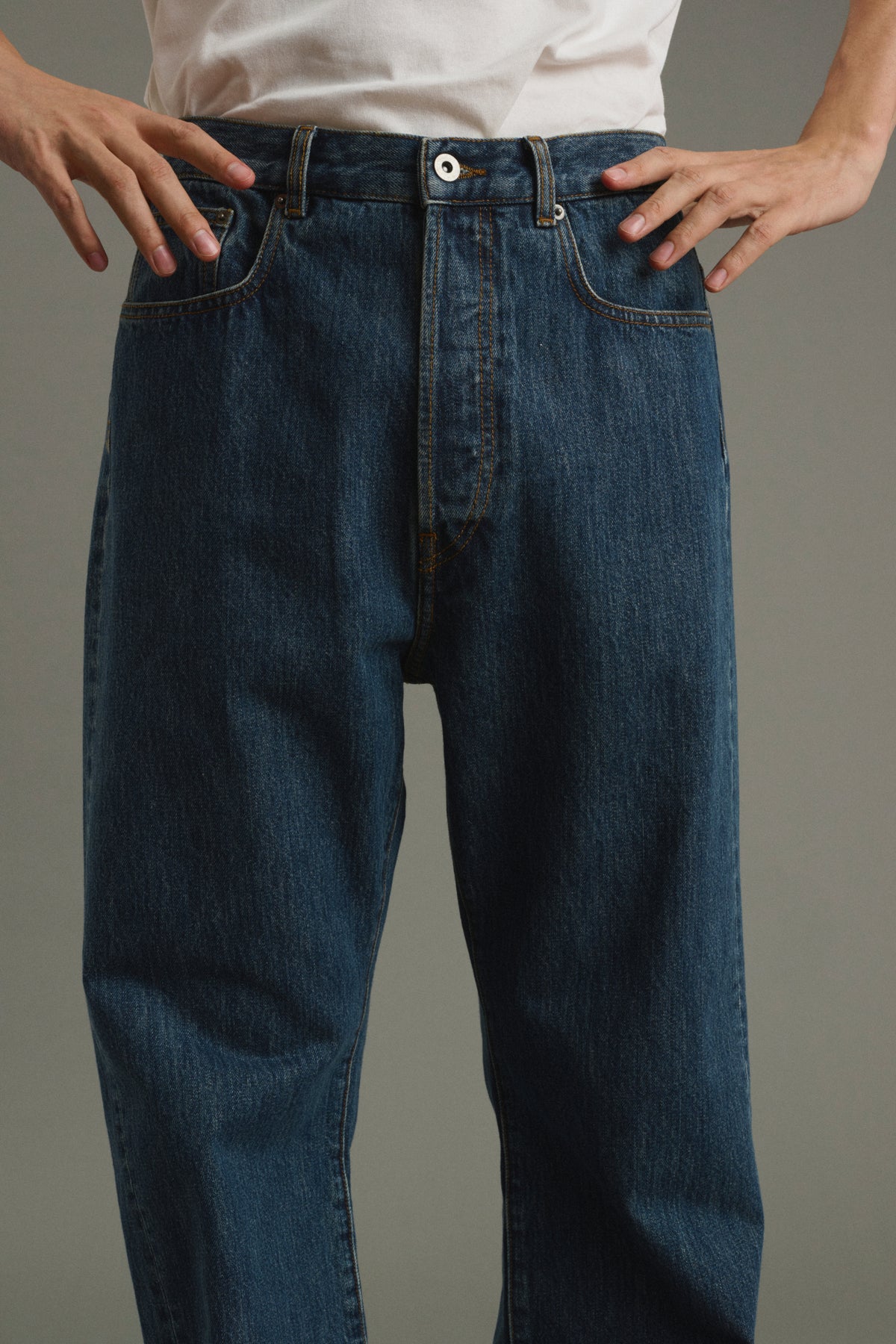 Jean Tom - Faded Blue Denim - Cotton - Men vue 5