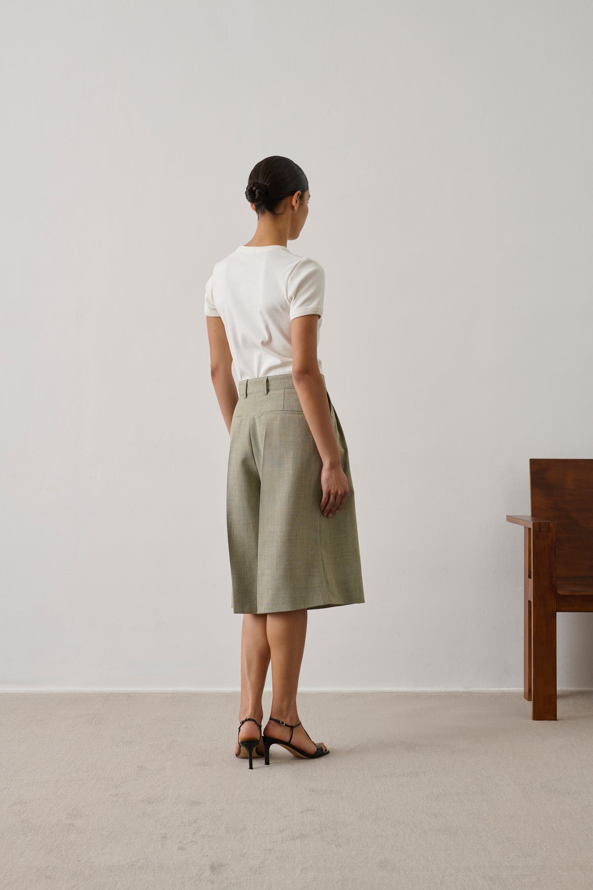Imogen Bermuda Shorts - Almond - Cotton - Women vue 2