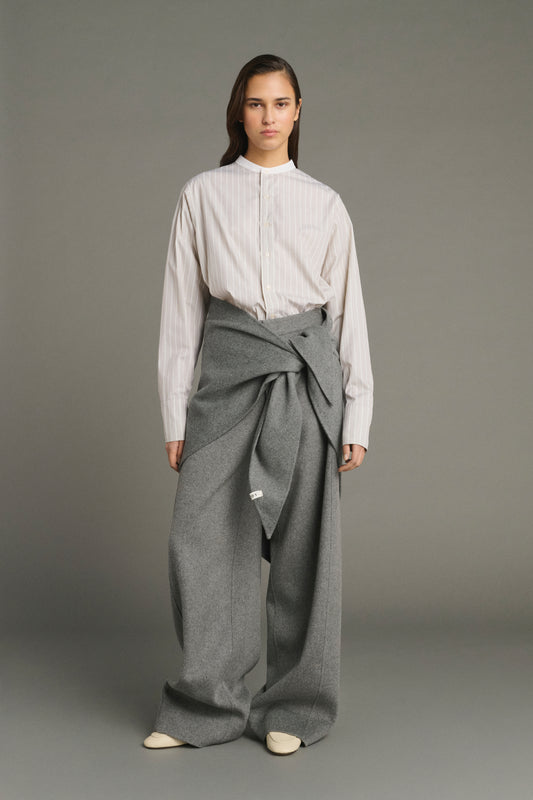 Cape Jamelia – Hellgrau – Wolle – Damen