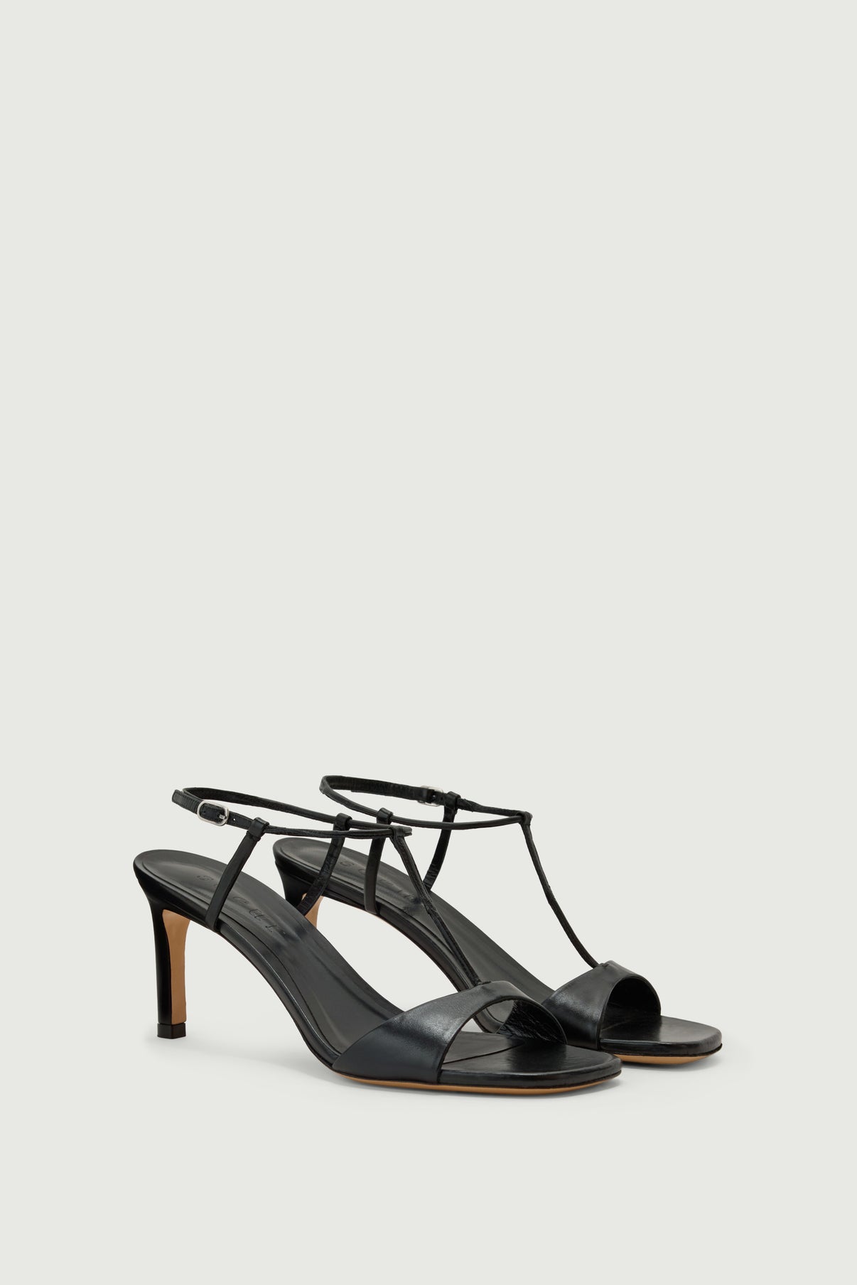 Sandalen Cecilie – Schwarzes Leder mit Absatz – Soeur vue 4