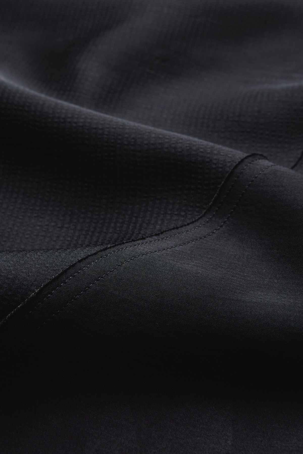 Rock Kelya - Schwarz Viskosesatin mit Godets - Soeur
